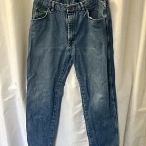 Men's Wrangler Blue Jeans